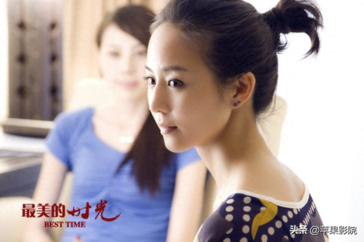 张钧甯素有“台湾第一气质美女”之称，也被称为“演艺圈女学霸”