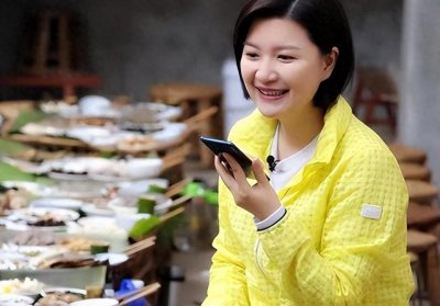 ​陈蓉：从主持巅峰到制片幕后，人生多彩如斯