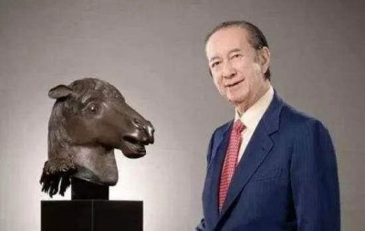 ​赌王最美千金何超莲：为何偏偏选中他当“准女婿”？网友：好眼光