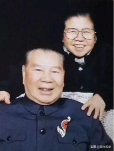 ​我军“三杨”之妻：个个有文化，都能提枪打仗，子女中6人是将军