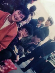 ​苗阿朵九九年轻时美照