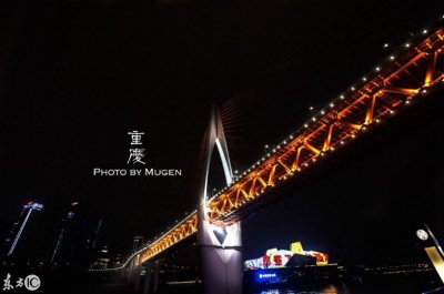 ​来重庆，洪崖洞，川美涂鸦街是非去不可的