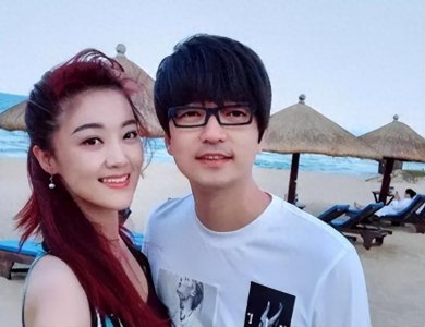 ​离婚6年，再看玖月奇迹王小玮与王小海的处境，夫妻差距一目了然