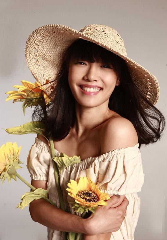 中国第一狗仔卓伟今被封杀!白百何文章刘小光笑了