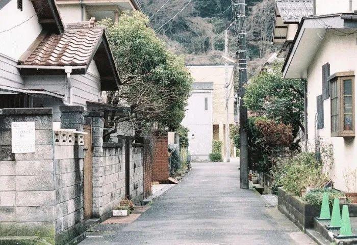 亚洲有四个发达国家,为什么说只有日本才是真的?看完你就懂了!