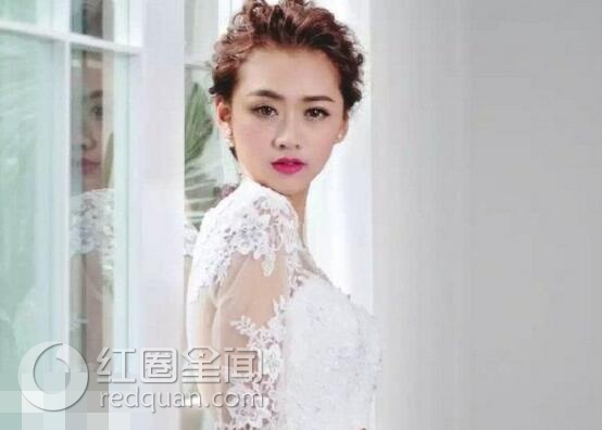 张璐瑶内衣写真 十足女神范张璐瑶漂亮吗