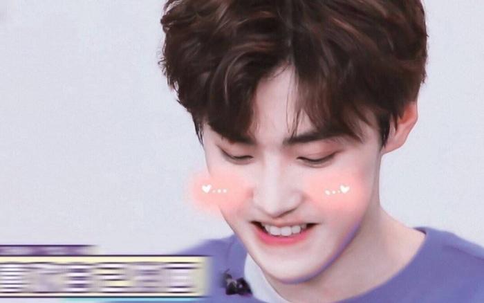 李文瀚、嘉羿粉丝开撕,追星追出了火气,连底线都不要了?