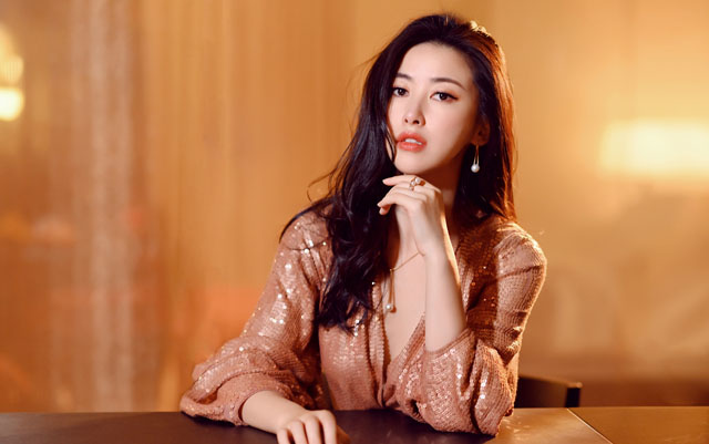 大陆最漂亮的80后女明星排行榜（中国80后最漂亮女明星）