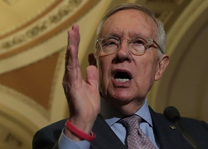 报道指计划由里德发起。