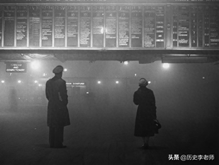 1952年伦敦雾霾事件：1.2万人陆续死亡，专家耗时64年才找到原因