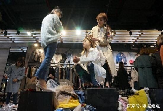 “穿版”模特月入过万?幕后辛酸又有谁懂