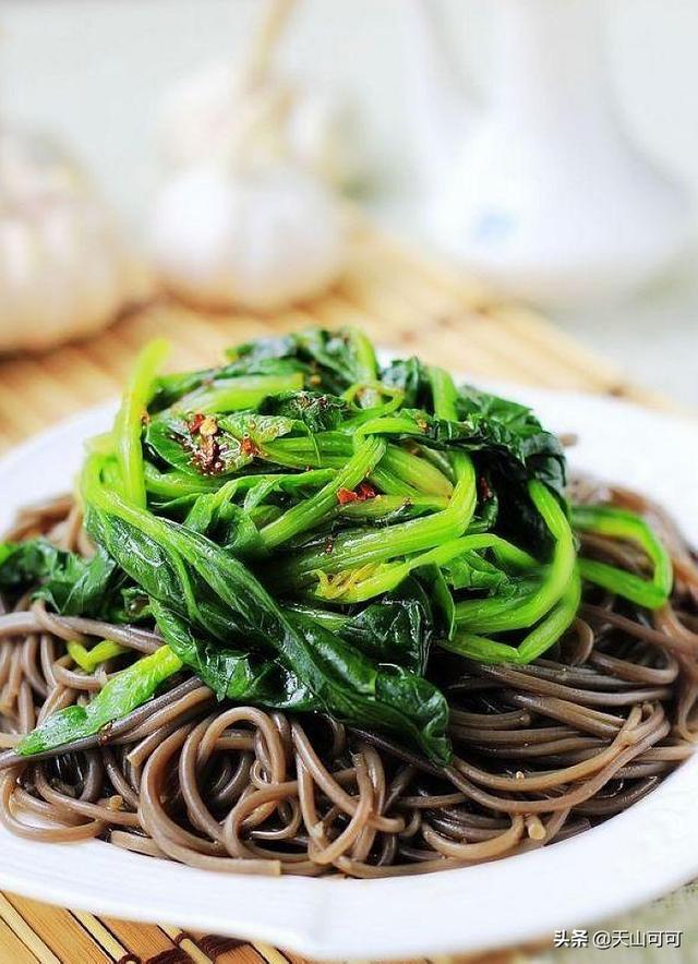 菠菜最好吃的15种做法(春季吃菠菜正当时)(7)