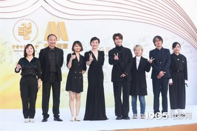 ​黄明昊(《爱情神话》亮相金鸡红毯 黄明昊称“没丢脸”)