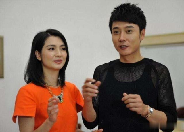 洪欣38嫁给张丹峰，如今48岁，她还能有几个最美的十年？