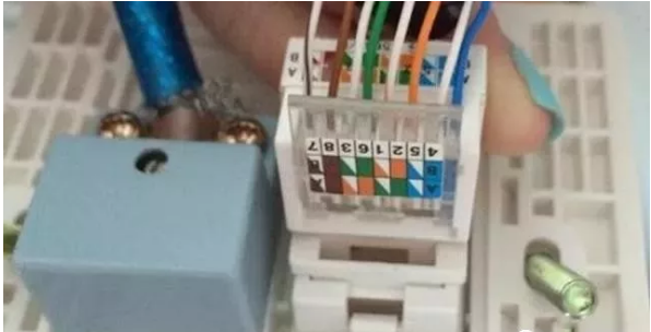 网线颜色顺序(网线的接法颜色顺序)