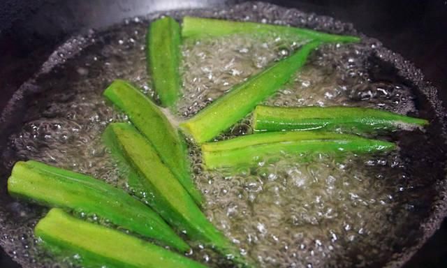水煮秋葵的煮多久合适