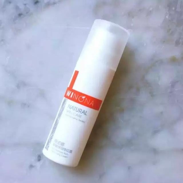 化妆品保湿成分(成分大揭秘你的化妆品真的保湿吗)(26)