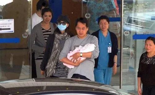 消失近16年的万人迷陈好(时隔6年曾经的万人迷)(31)