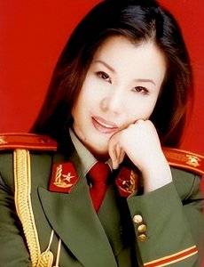 ​歌手叶凡：癌症复发到去世仅16天，演唱现场高烧，后抢救无效离世