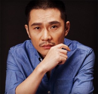 ​53岁任帅的“销声匿迹”，是娱乐圈的悲哀和损失