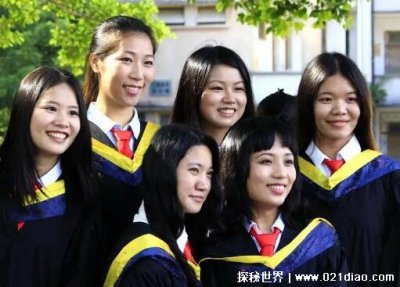 ​莘莘学子的读音是什么，shēnshēnxuézǐ(超级容易读错的词语)