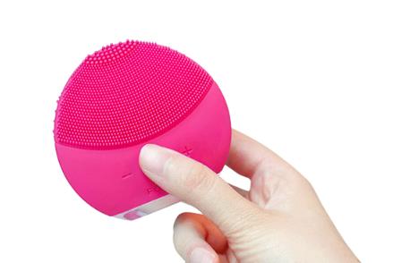 luna洁面仪会把角质洗薄吗 luna mini2和go的区别