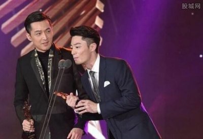 ​揭秘胡歌霍建华关系 粉丝吐槽：好基友温暖又有爱