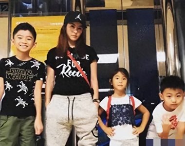 ​张柏芝牵手合照曝光,宣布恋情:我决定面对爱不再回避！