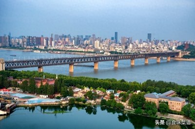 ​来湖北武汉，一定要品尝的8道小吃，油润鲜香美味，吃过不留遗憾