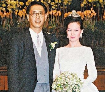 ​许晋亨明知离婚会得罪赌王，为何还要执意爱上李嘉欣？有四点原因