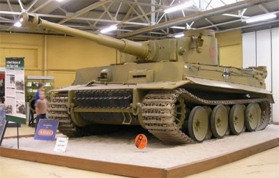 ​陆战之王系列，二战盟军装甲梦魇，充满传奇色彩的虎式重型坦克