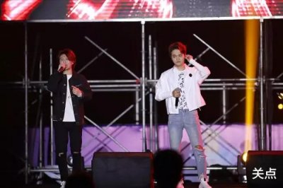 ​火极一时的《沙漠骆驼》原唱究竟是谁？为何全网下架