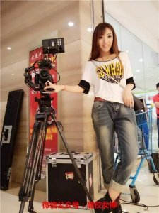 ​深圳大学女神颜灵兰，七朵组合的高颜值妹子，怎么火不起来？