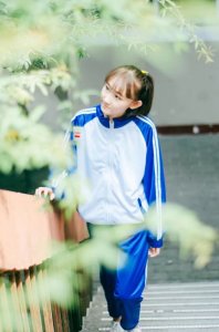 ​你知道十八岁的音乐女孩陈雪凝吗?