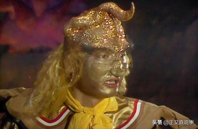 ​车晓彤满头白发罕见露面，与女儿车晓一起看中医，离婚后重组家庭