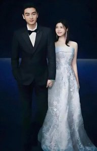 ​惊天大瓜！陈晓被曝离婚前已拉黑妻子487天，连儿子生日都没现身