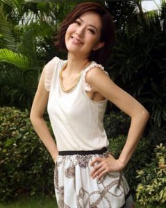 ​唐咏诗，唐诗咏个人资料简介