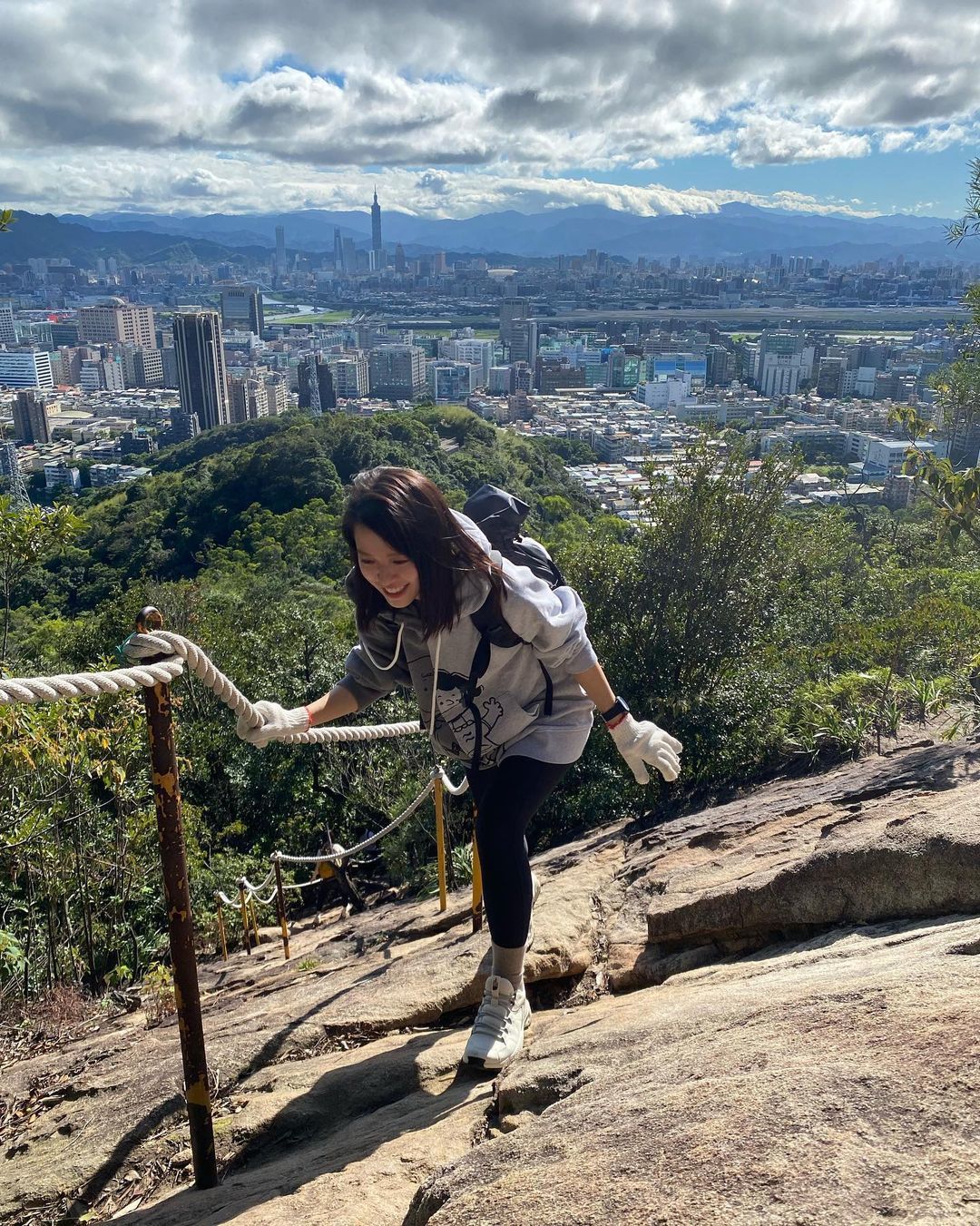 项婕如个人资料写真作品