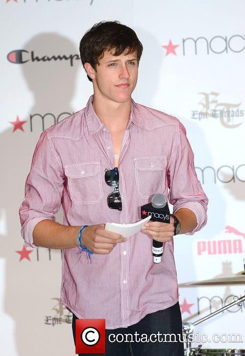 肖恩·哈珀个人资料写真作品