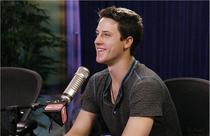 肖恩·哈珀个人资料写真作品