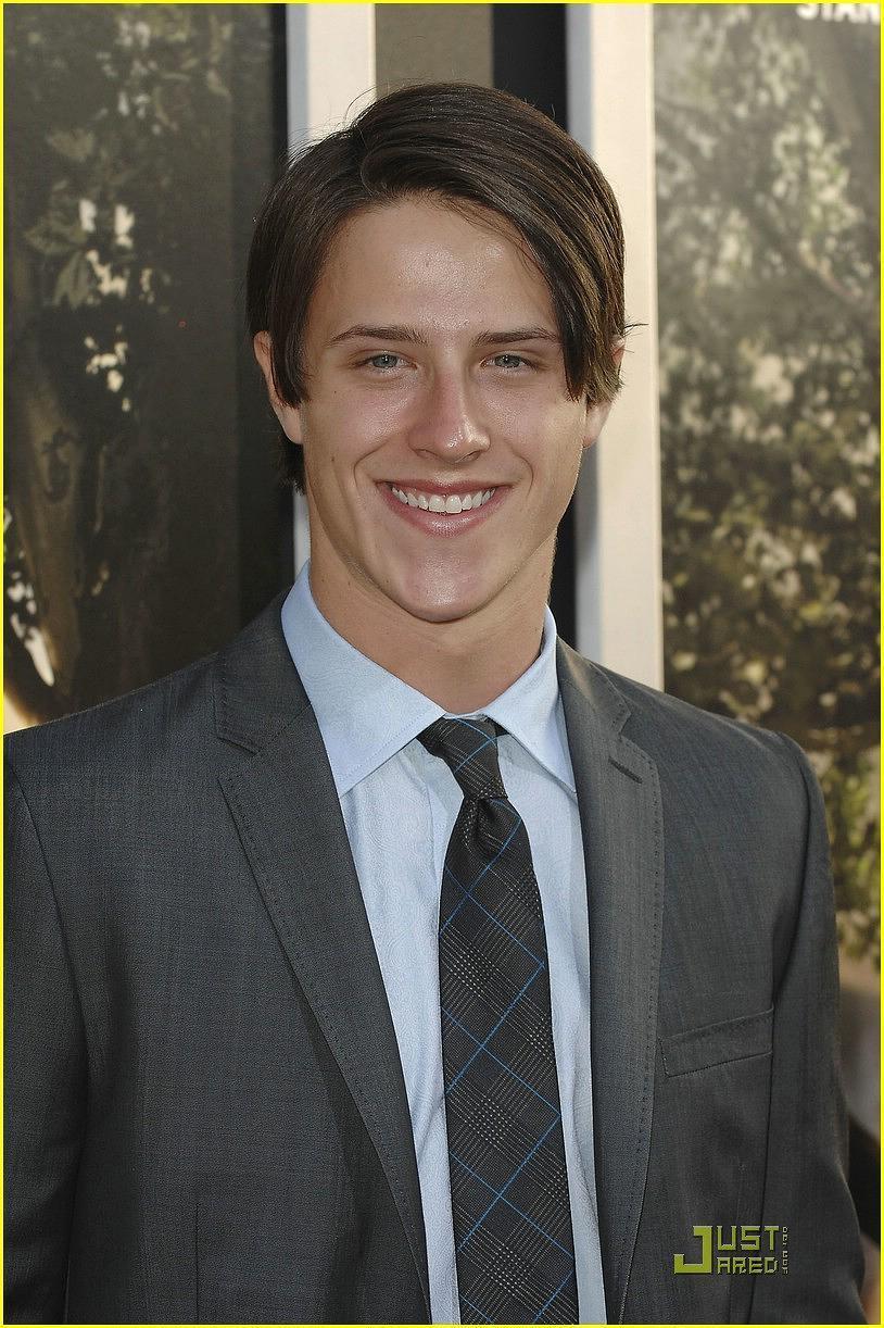 肖恩·哈珀个人资料写真作品