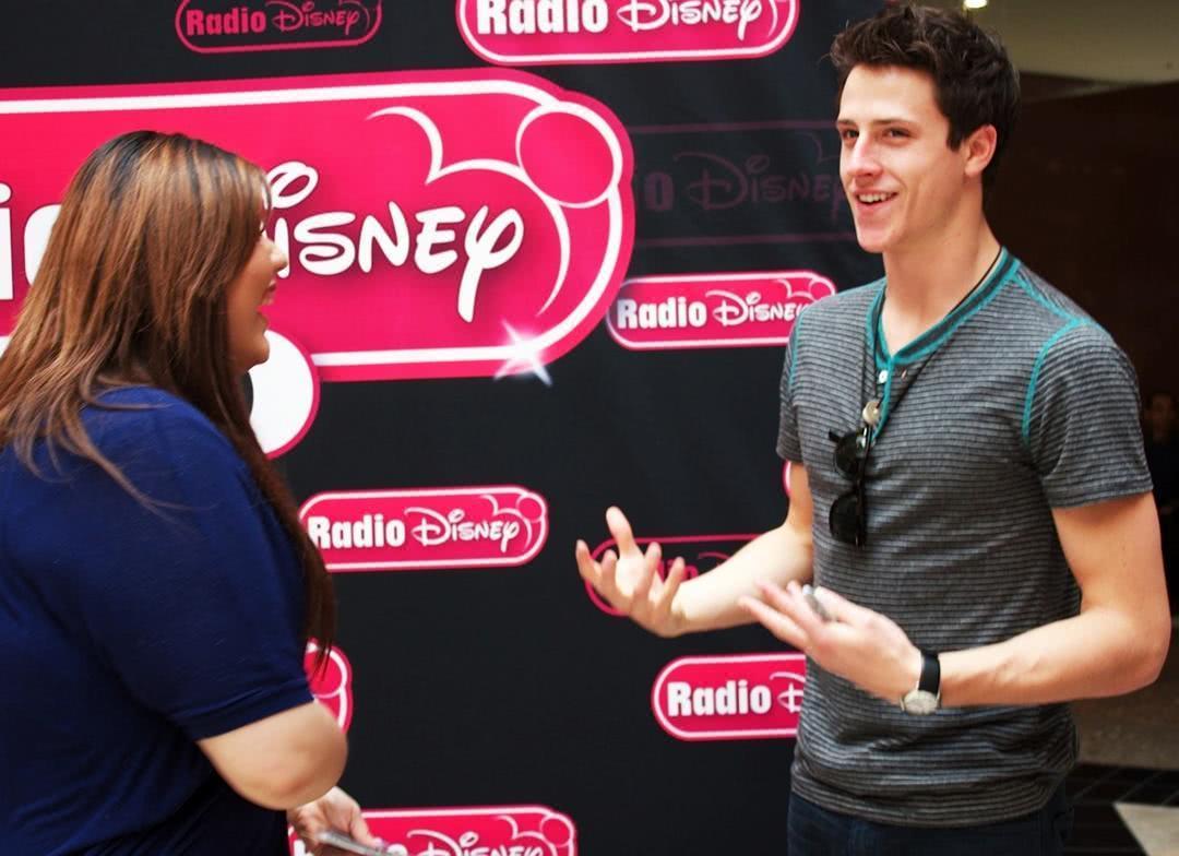 肖恩·哈珀个人资料写真作品