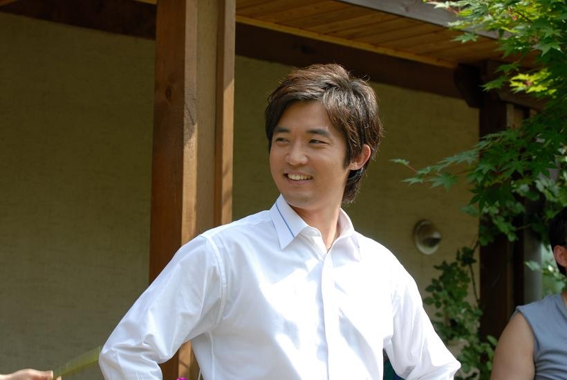 安在旭近况 安在旭的个人资料