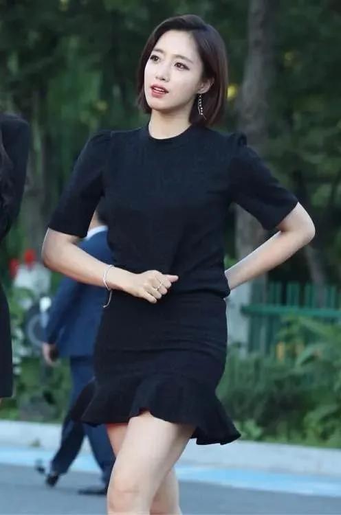 恩静照片（韩国主持恩静资料简介）