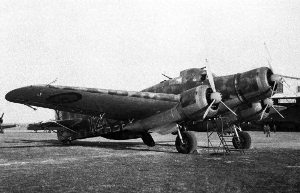 二战老照片：意大利萨沃亚SM.79轰炸机小传