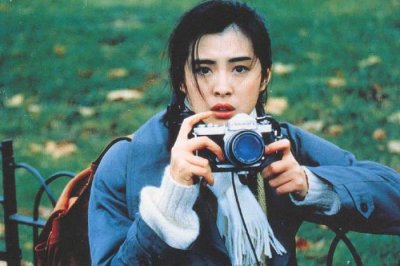 ​许晴年过半百依旧美艳动人，身材火辣丰腴动人，却至今无人敢娶？