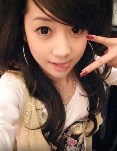 ​非主流风靡时：程琳如何引领90后宅男的网络时尚潮流