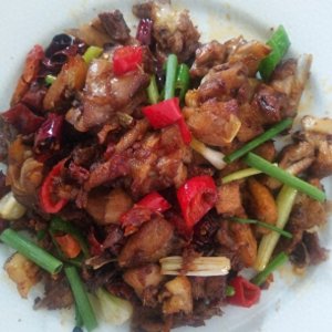 ​你知道干煸鸭子是怎么做的吗？麻辣咸鲜香好吃的不得了