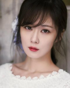 ​韩国某女星被传堕过9次胎，遭财阀潜规则上千次连生理期都不放过