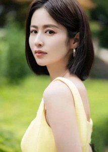 ​颖儿：从常德女孩到荧屏女神的璀璨绽放之路